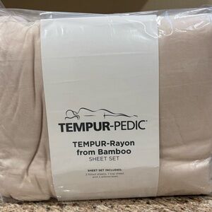 Tempur-Pedic Tempur-Rayon Bamboo Sheet Set- Split Cal King- New with Tags